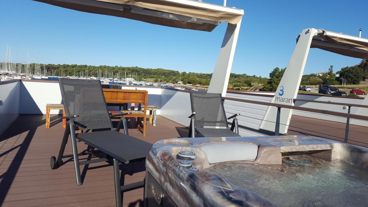 House Boat - Floating House Sofia Hotel PUY Exterior foto